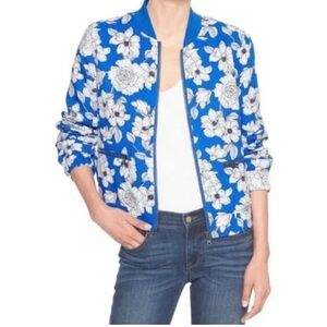 Banana Republic Blue and White Floral Blazer